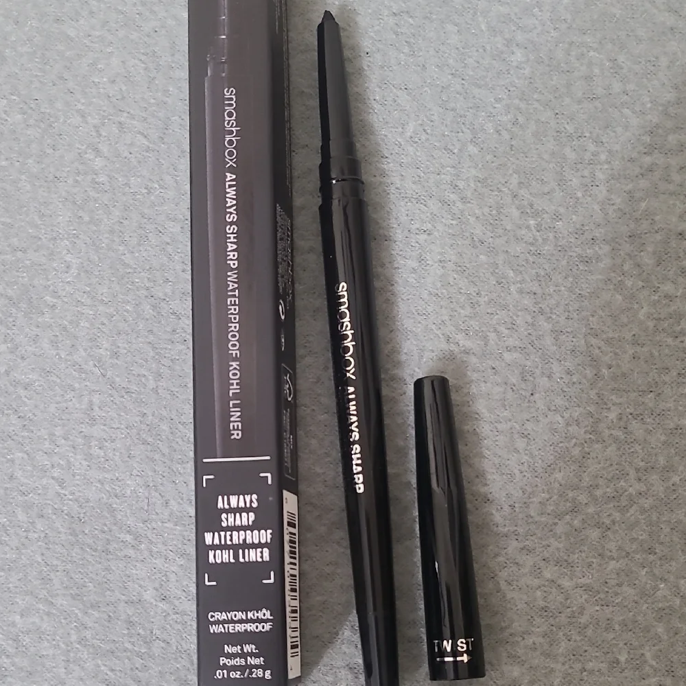 Smashbox Raven Always Sharp Waterproof Kohl Liner‎ .01oz / .28g Raven NEW IN BOX